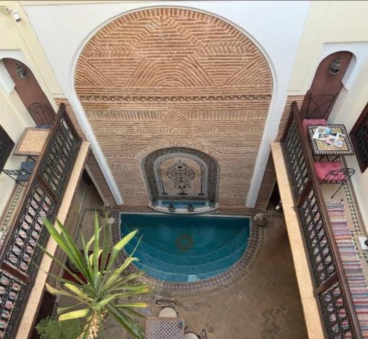 Bonheur Riad