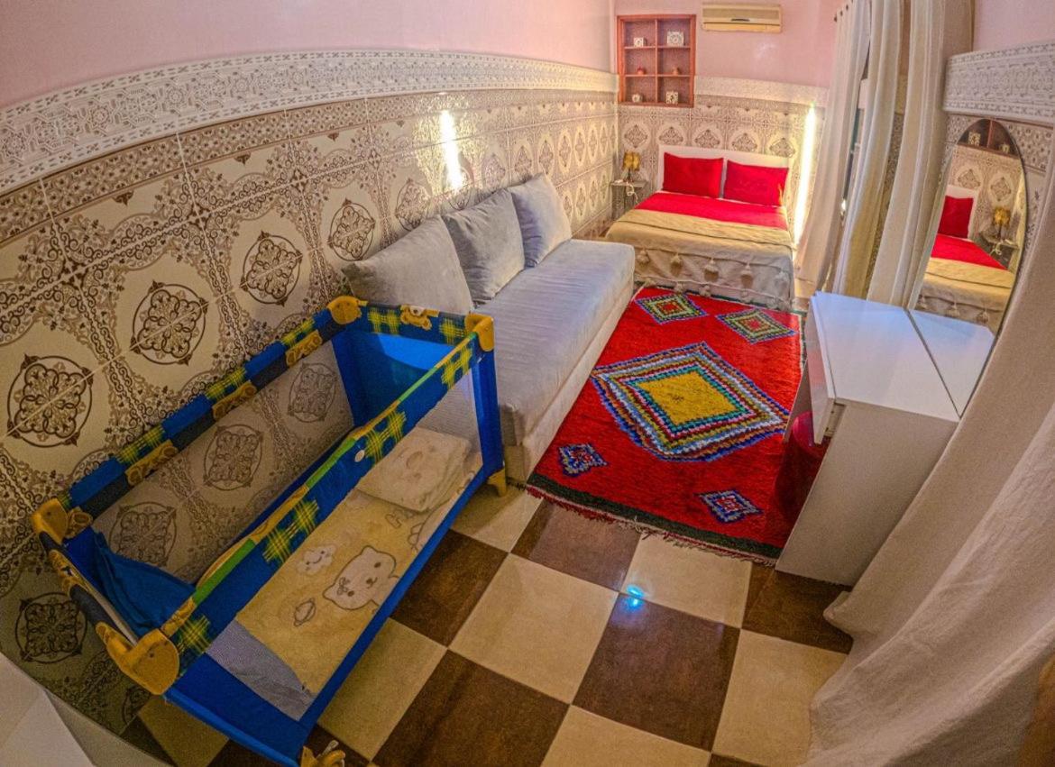 Riad Msholidays - Privatisé Jusqu'à 8 Personnes - Jacuzzi Marrakesh