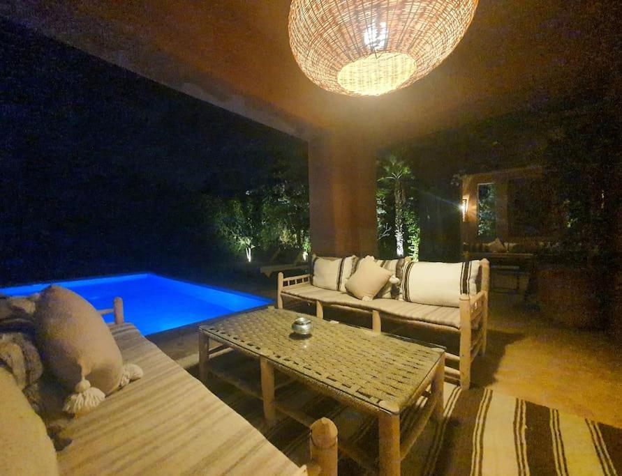 Avec Piscine Chauffee En Option Palmeraie Villa