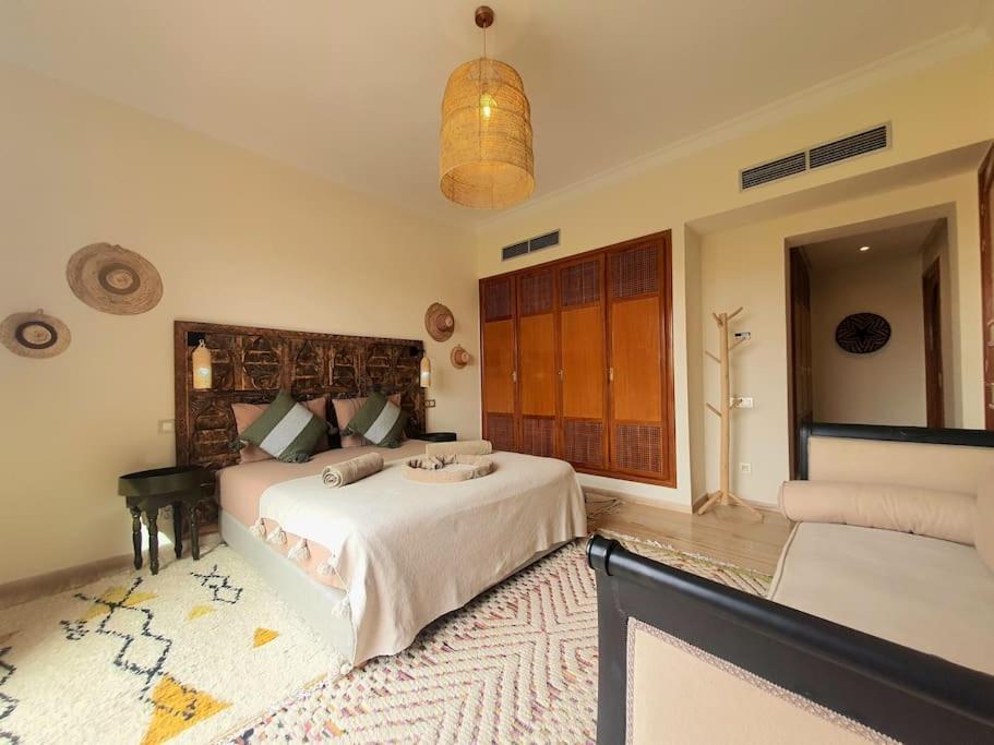 Avec Piscine Chauffee En Option Palmeraie Villa