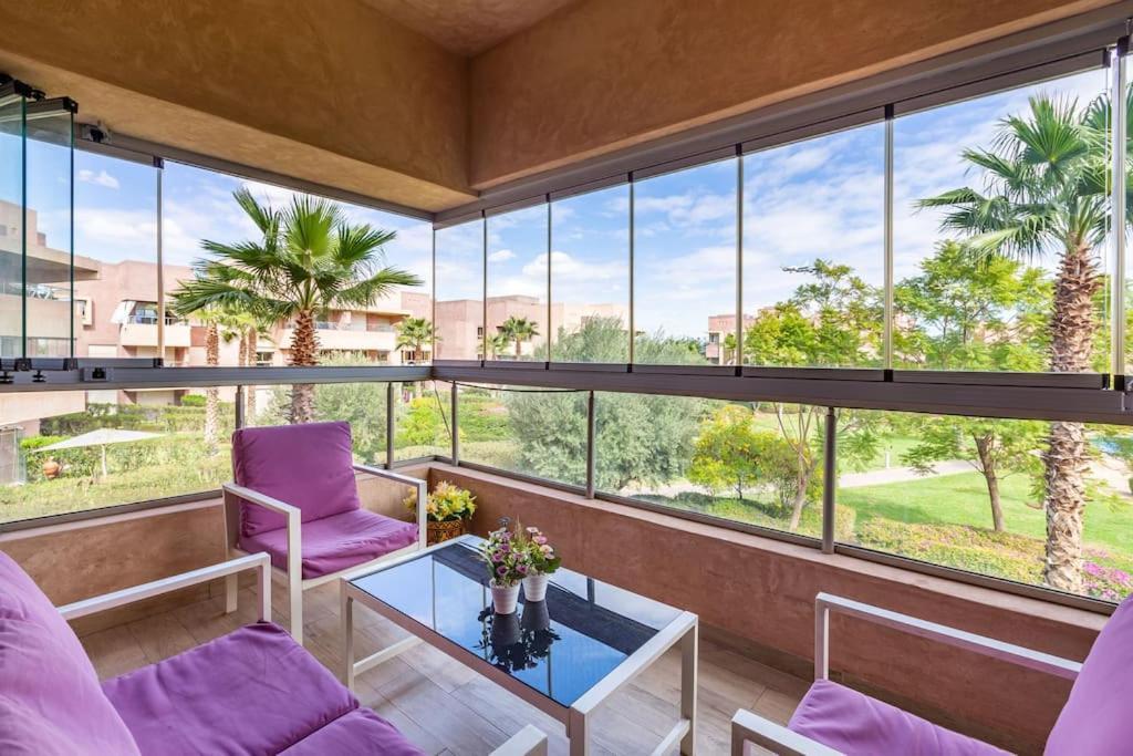 Stunning Prestigia Escape Poolside Views *