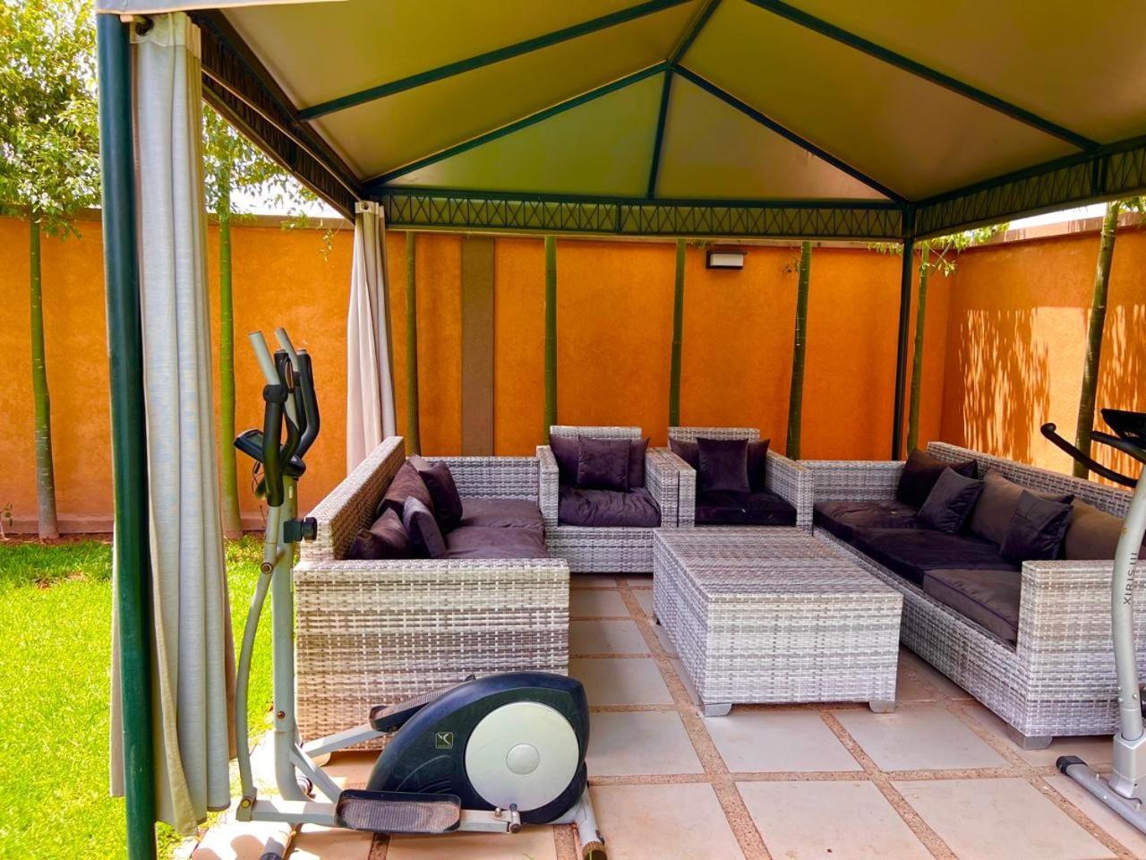 Avec Piscine Et Jardin Villa Marrakesh