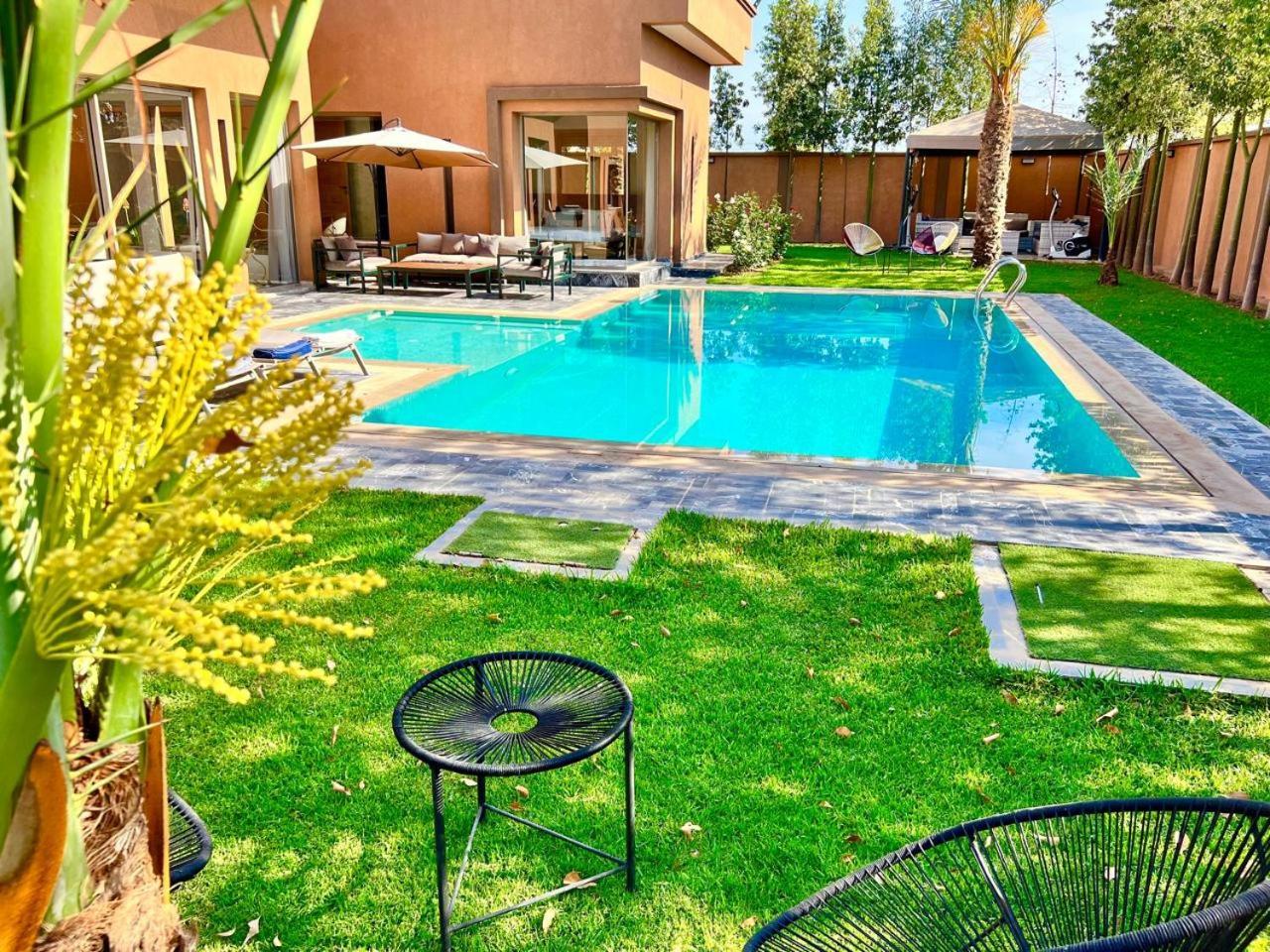 Villa Avec Piscine Et Jardin Marrakesh