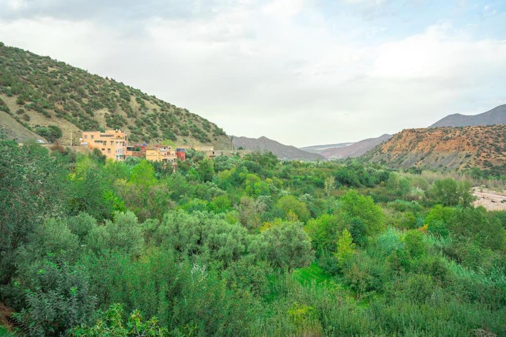 Bab Atas N4 In Ourika Valley *