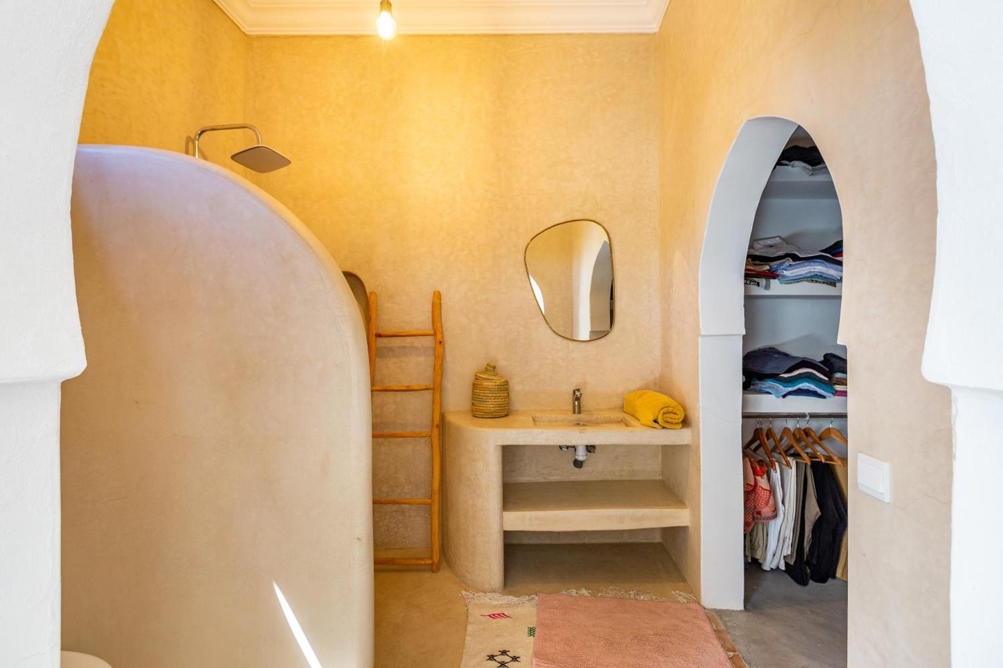 Cute And Private - 10mn From Dowtown - Fiber Villa