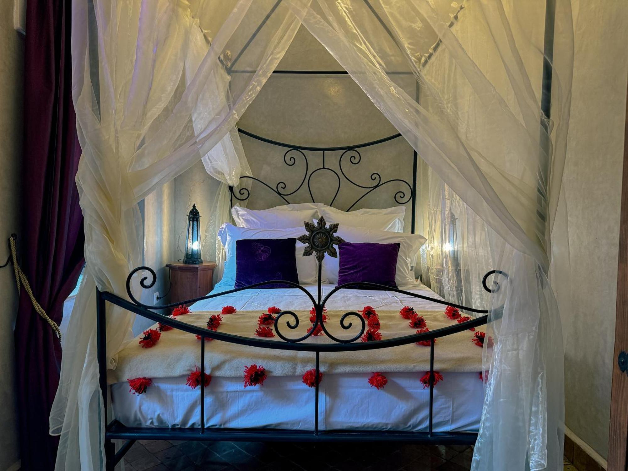 Lapis-lazuli Couette-café 4*