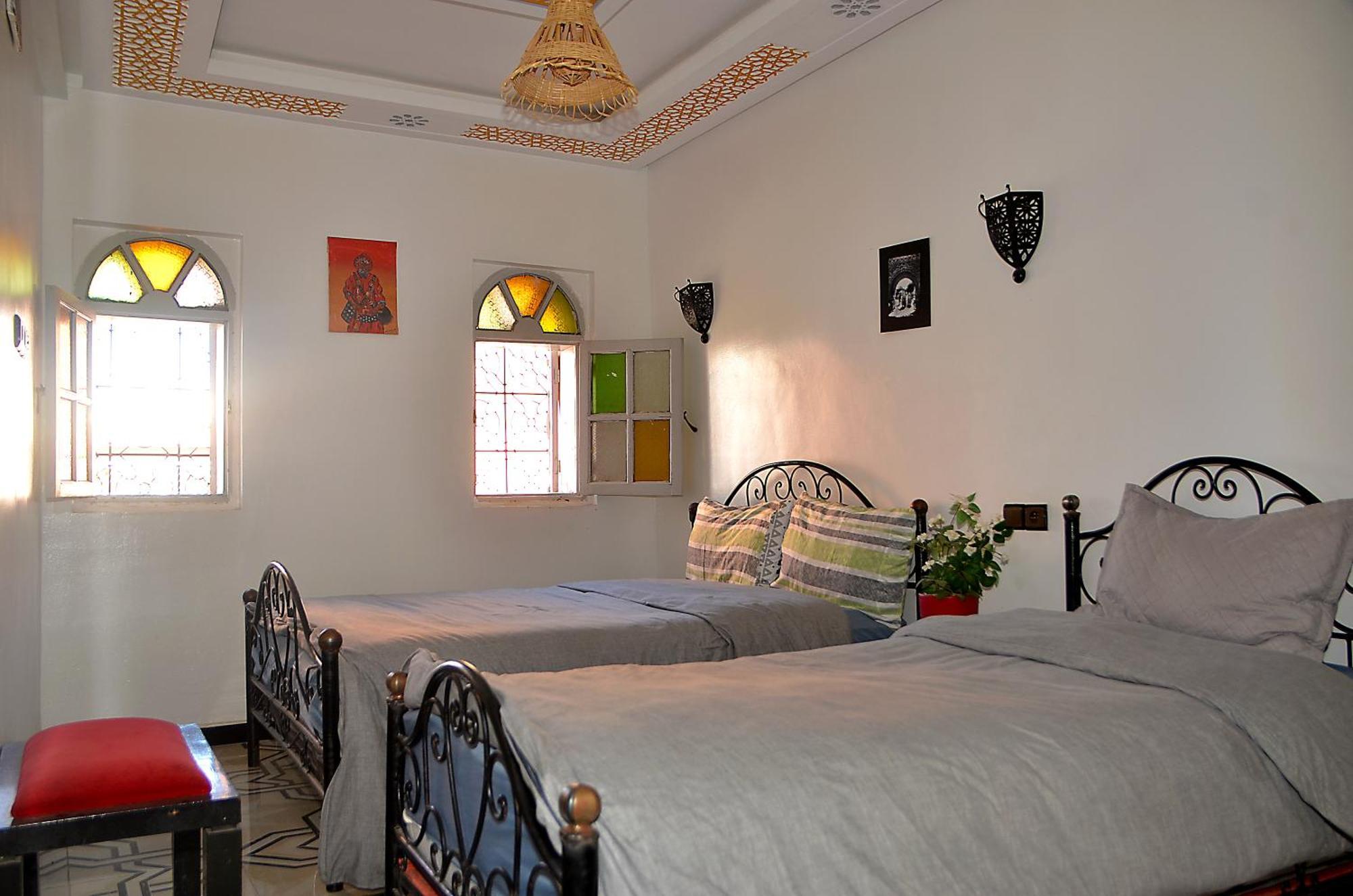 Bed & Breakfast Araf House