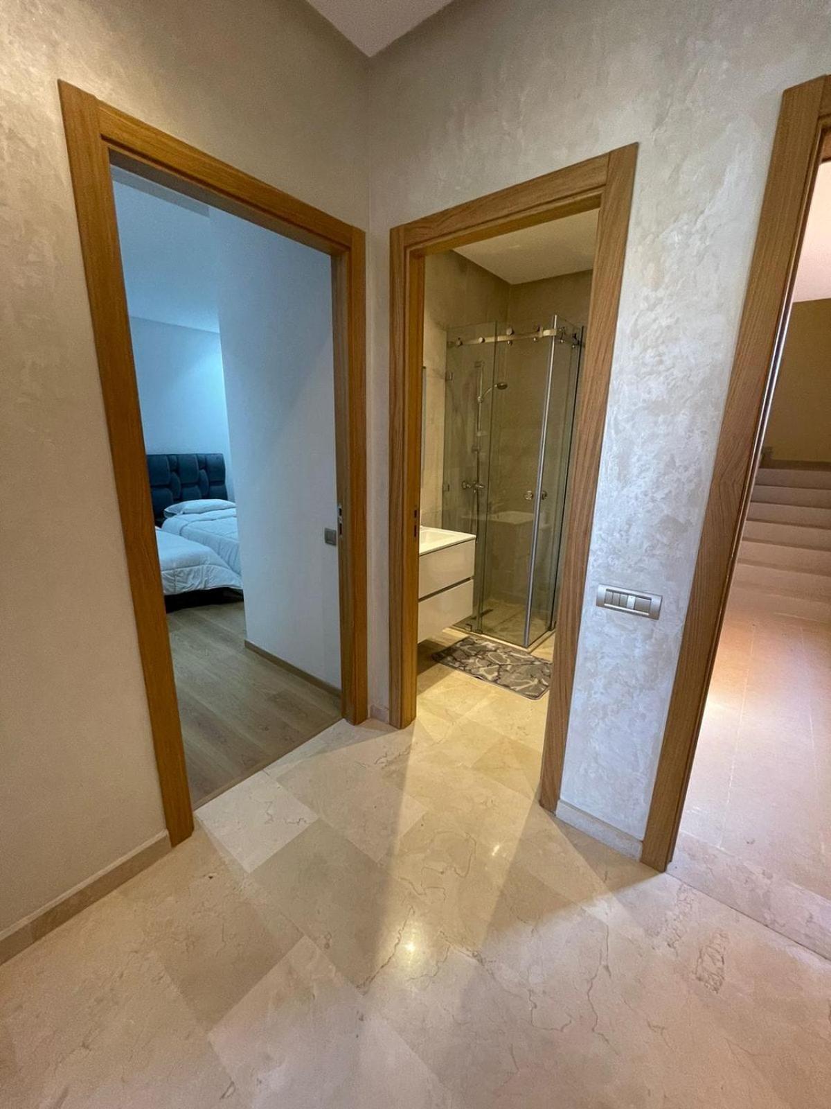Cosy With Pool Marrakech Center Appartement Marrakesh