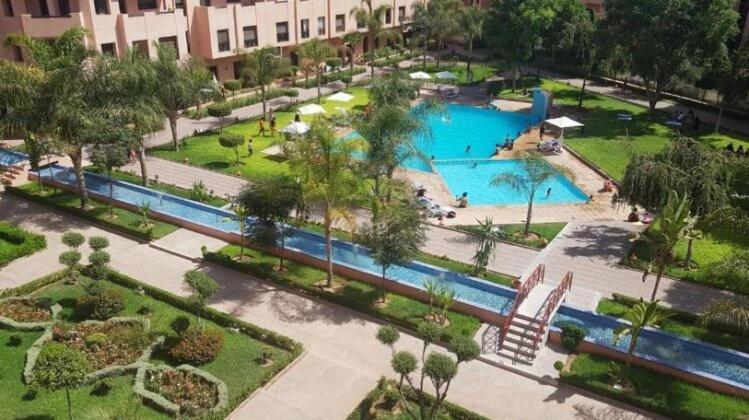Appartement Cosy 2 Bedrooms City Center Flat With 5 Pools