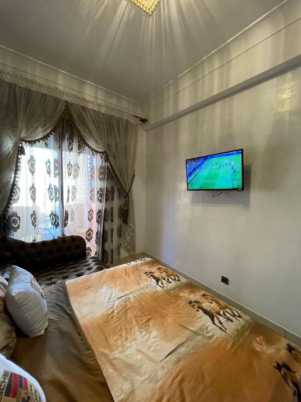 Cosy 2 Bedrooms City Center Flat With 5 Pools