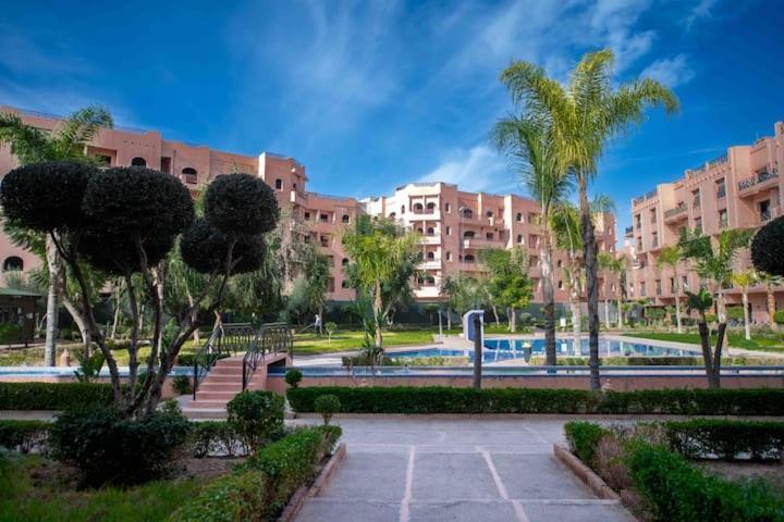 Cosy 2 Bedrooms City Center Flat With 5 Pools Appartement