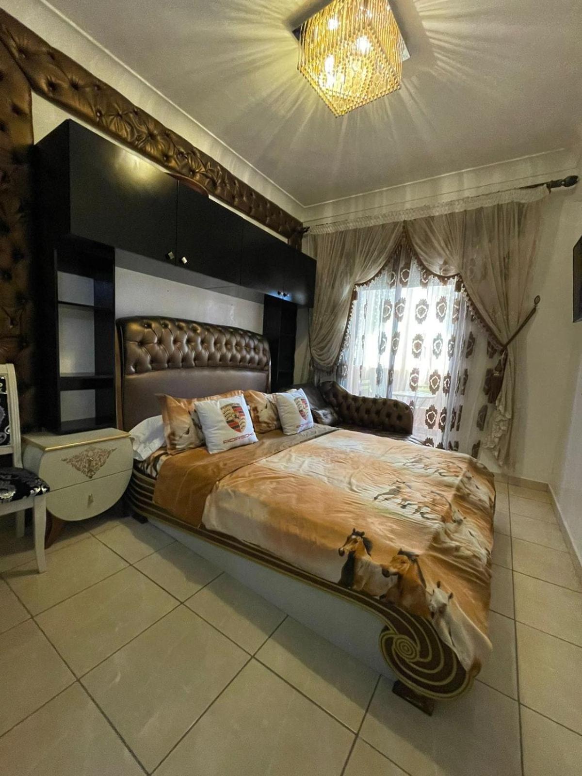 Cosy 2 Bedrooms City Center Flat With 5 Pools Appartement