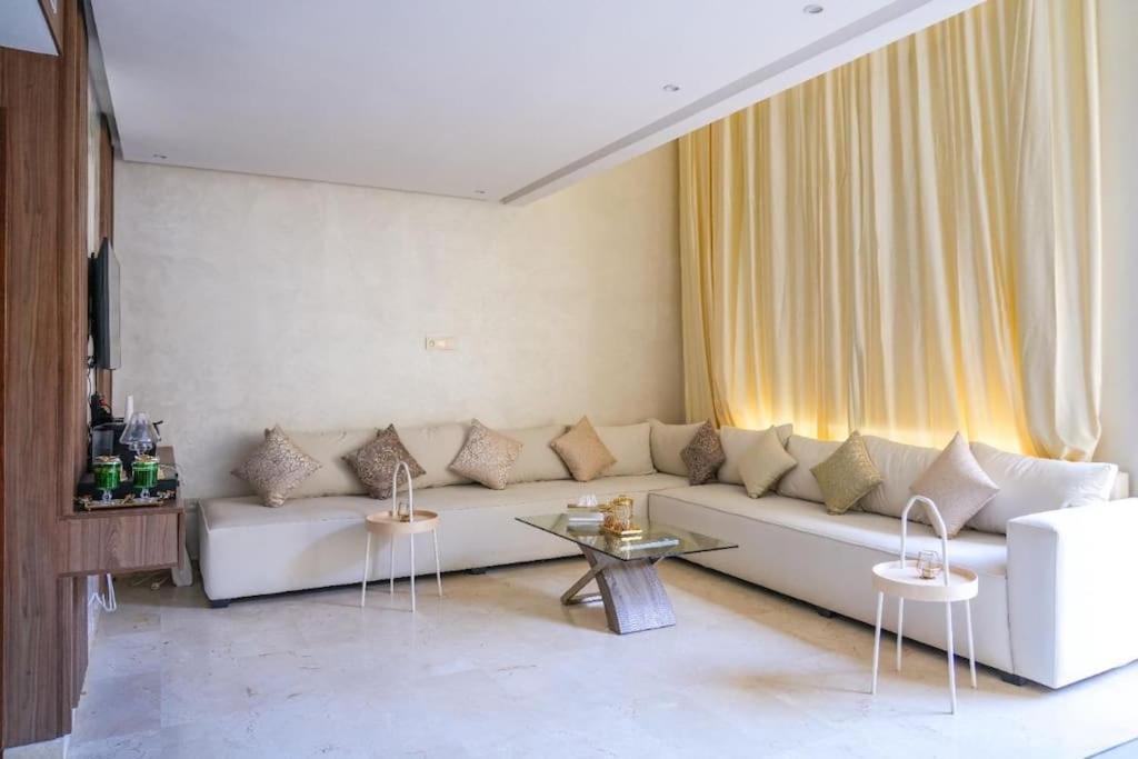 New! Oasis Urbaine Piscine Et Farniente * Marrakesh