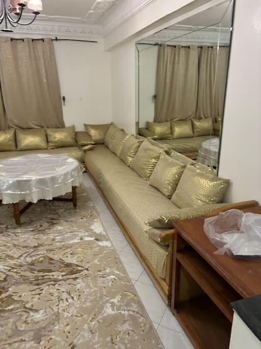 Jolie 2 Complex Nour Nakhil