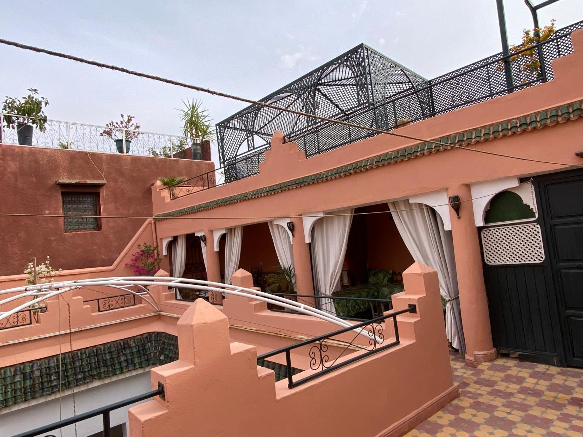 Dar Sarah-marrakech, Authentique Idéalement Situé. *