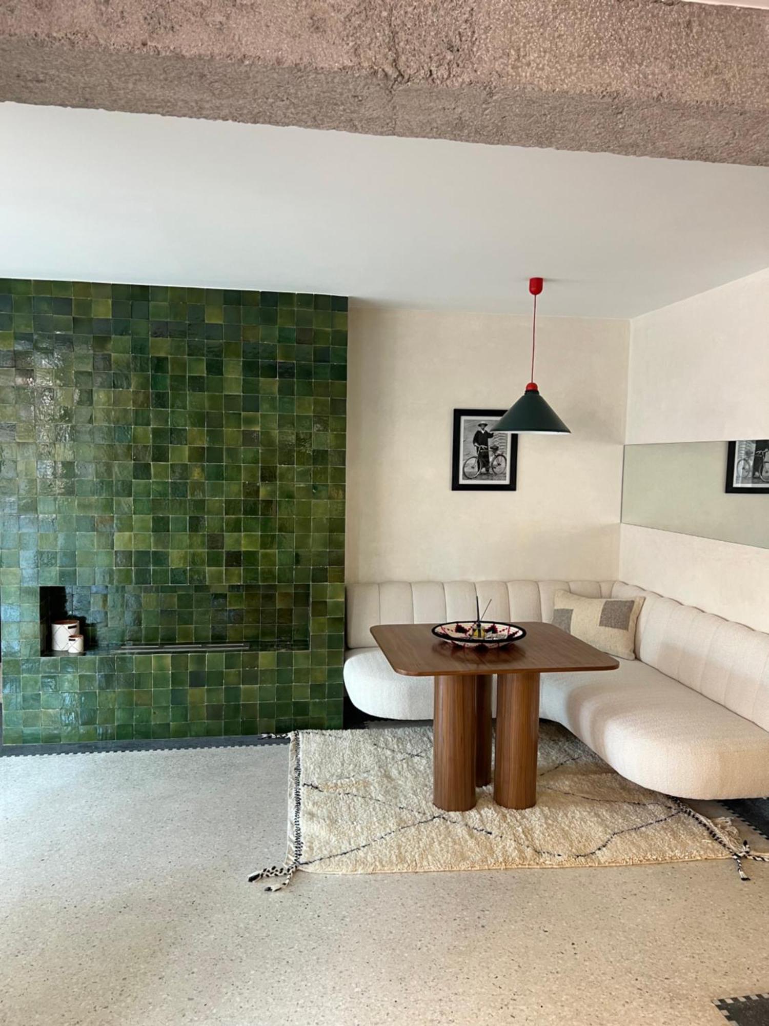 Appartement Elegant Et Spacieux Pres De Carre Eden