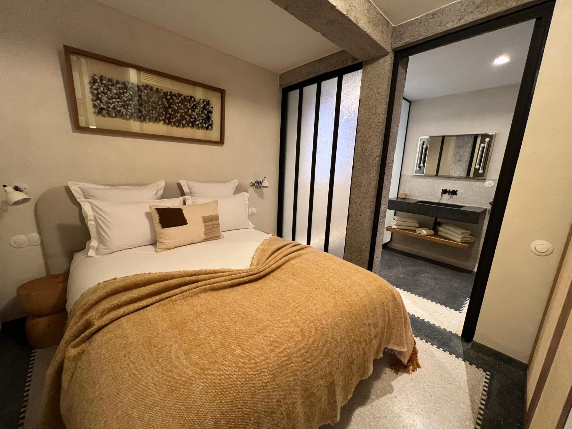 Appartement Elegant Et Spacieux Pres De Carre Eden