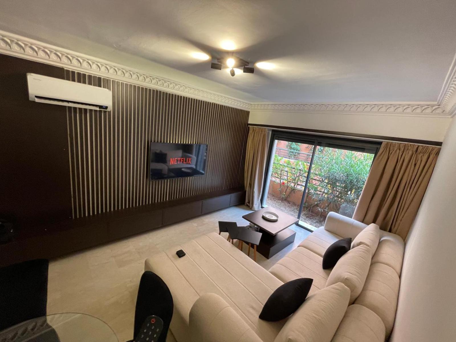 Appartement Oasis Urbaine A L'hivernage Piscine Et Jardin *