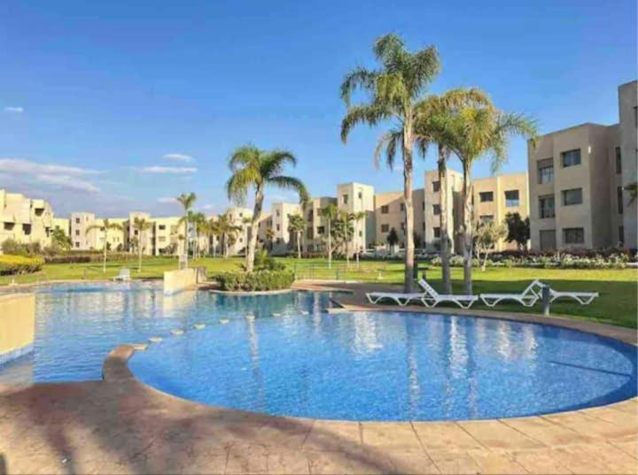 Prestigia Luxury 2 Bedrooms Pool View *