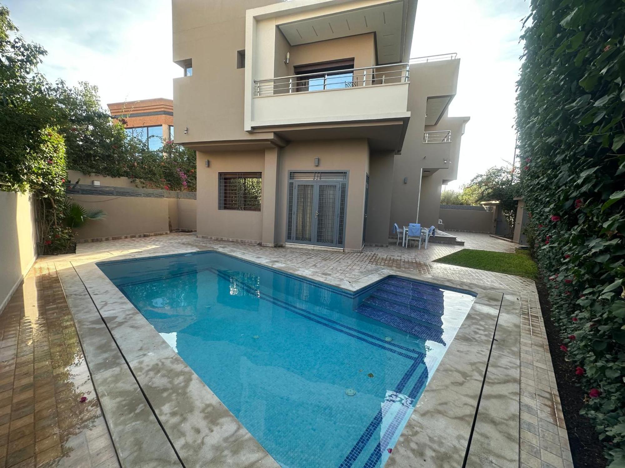 Dar Zoubida Villa *