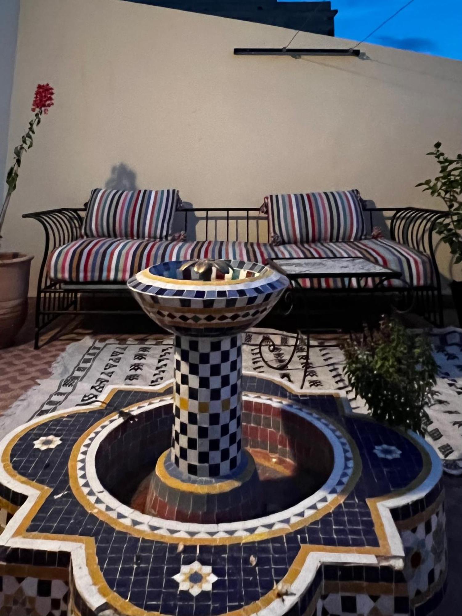 Proche Aeroport, Dar Nahila Apartment *
