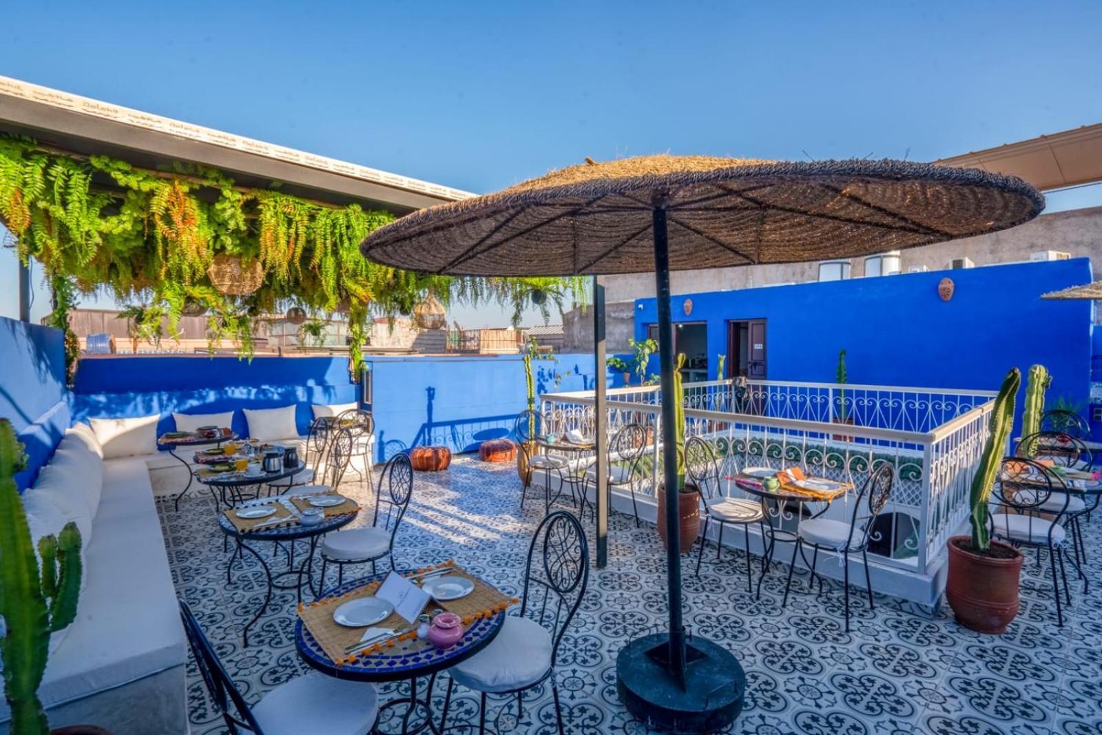Guest house Les Dunes And *