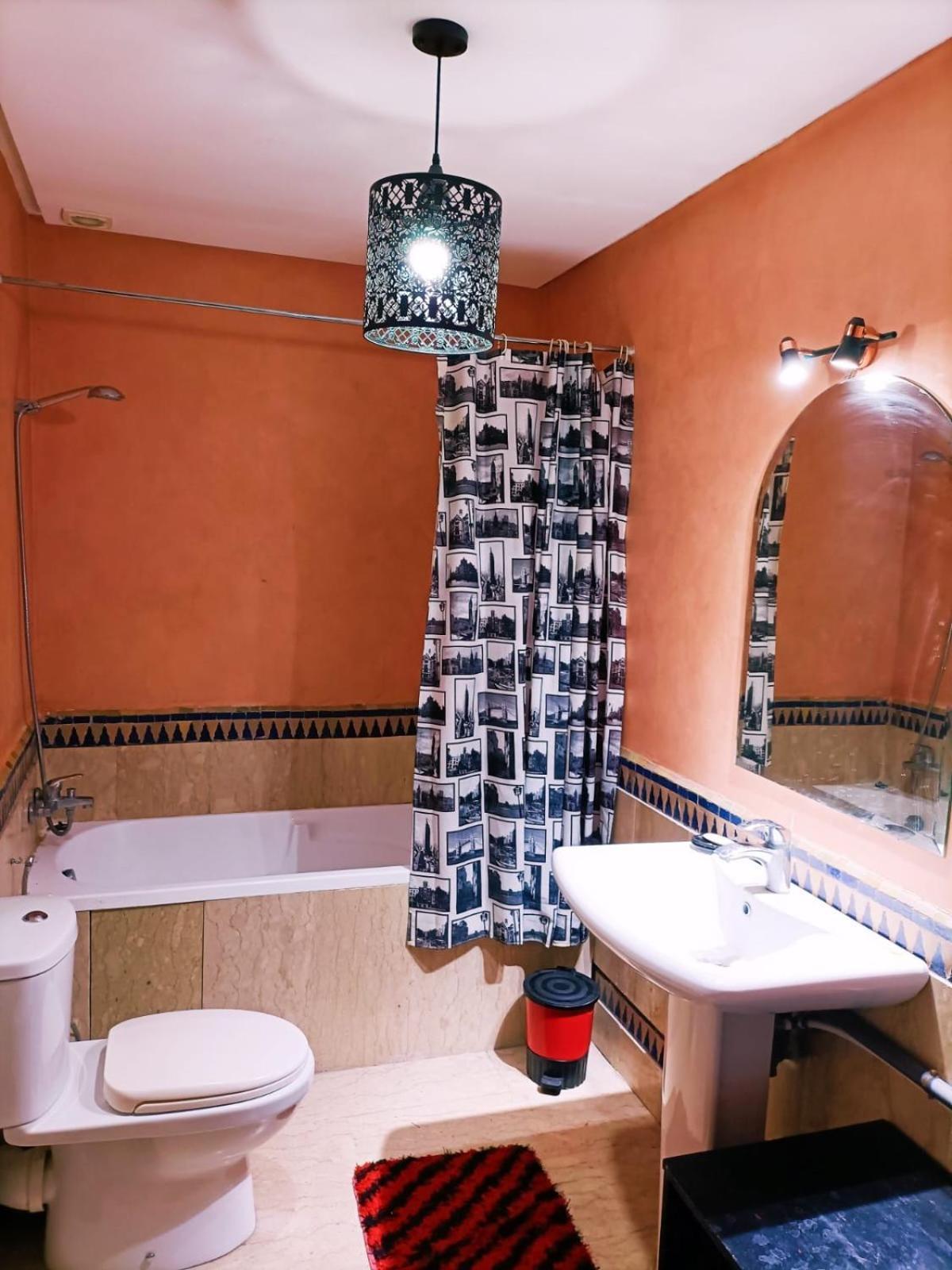 Appartement Duplex Raffine Avec Terrasse Verdoyante Et Vegetal - A 300m Du Jardin Majorelle Et Musee Yves Saint Laurent - Netflix Et Iptv