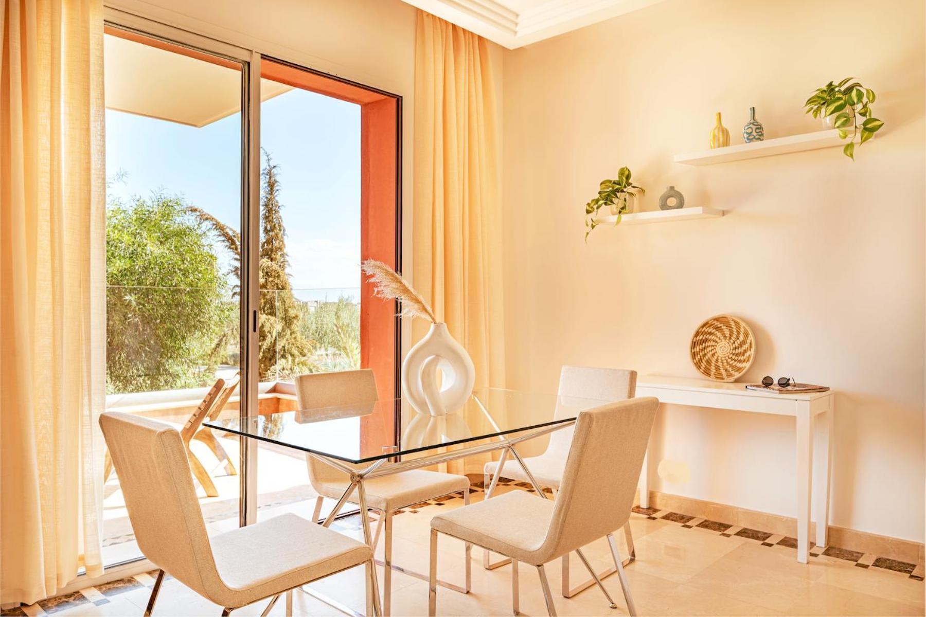 Luxury With Pool View In Marrakech *