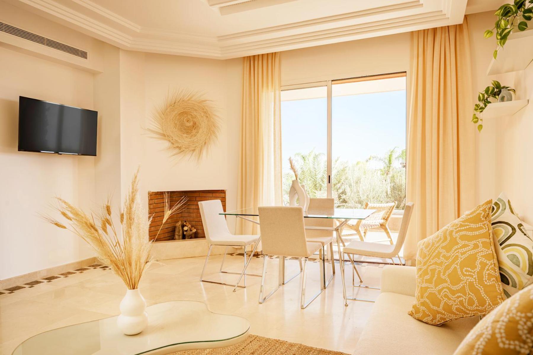 Appartement Luxury With Pool View In Marrakech