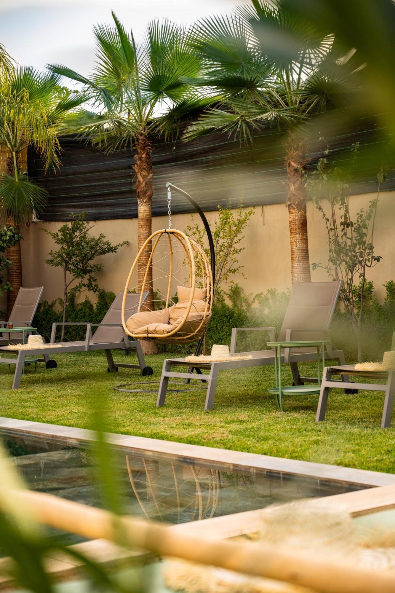 Oberoi - Piscine Chauffee, Hammam & Cinema Villa *
