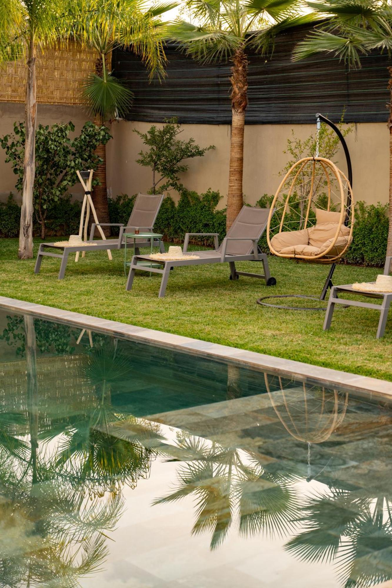 Oberoi - Piscine Chauffee, Hammam & Cinema Villa *