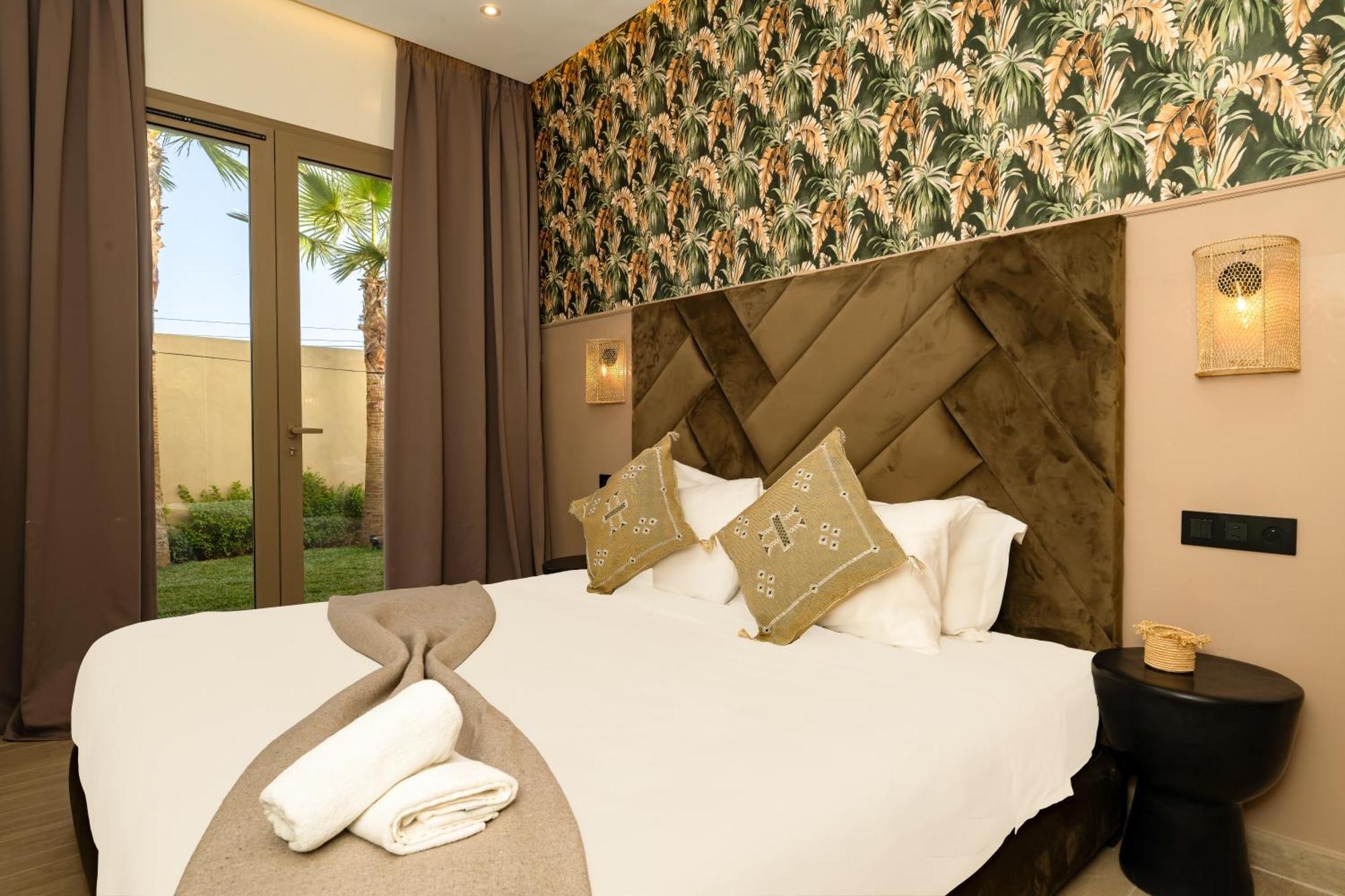 Oberoi - Piscine Chauffee, Hammam & Cinema Villa