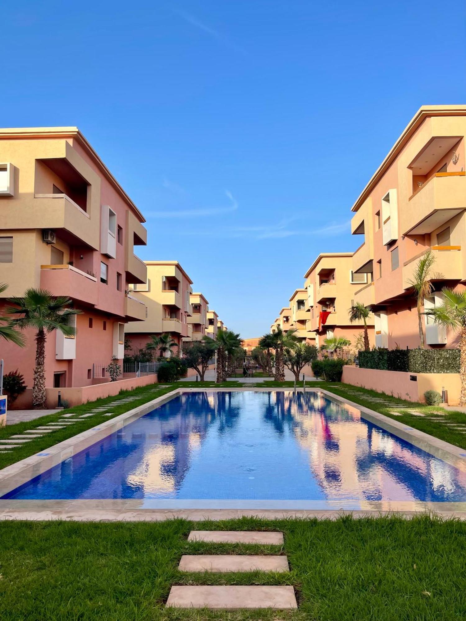 Duplex Chic Et Cosy Avec Piscine Appartement *