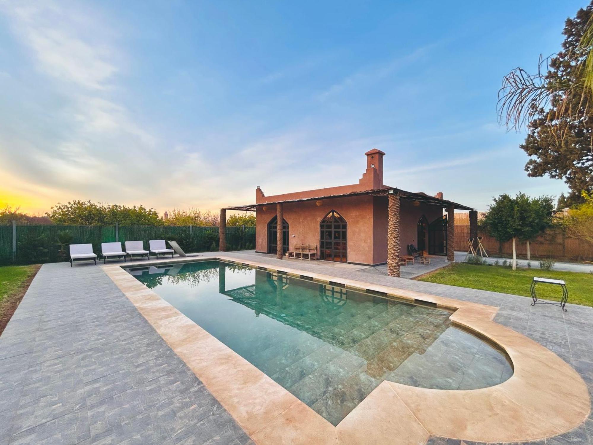 Villa Piscine Privee Sans Vis A Vis , Vue Superbe , Proche Centre - Fibre Optique Wifi *
