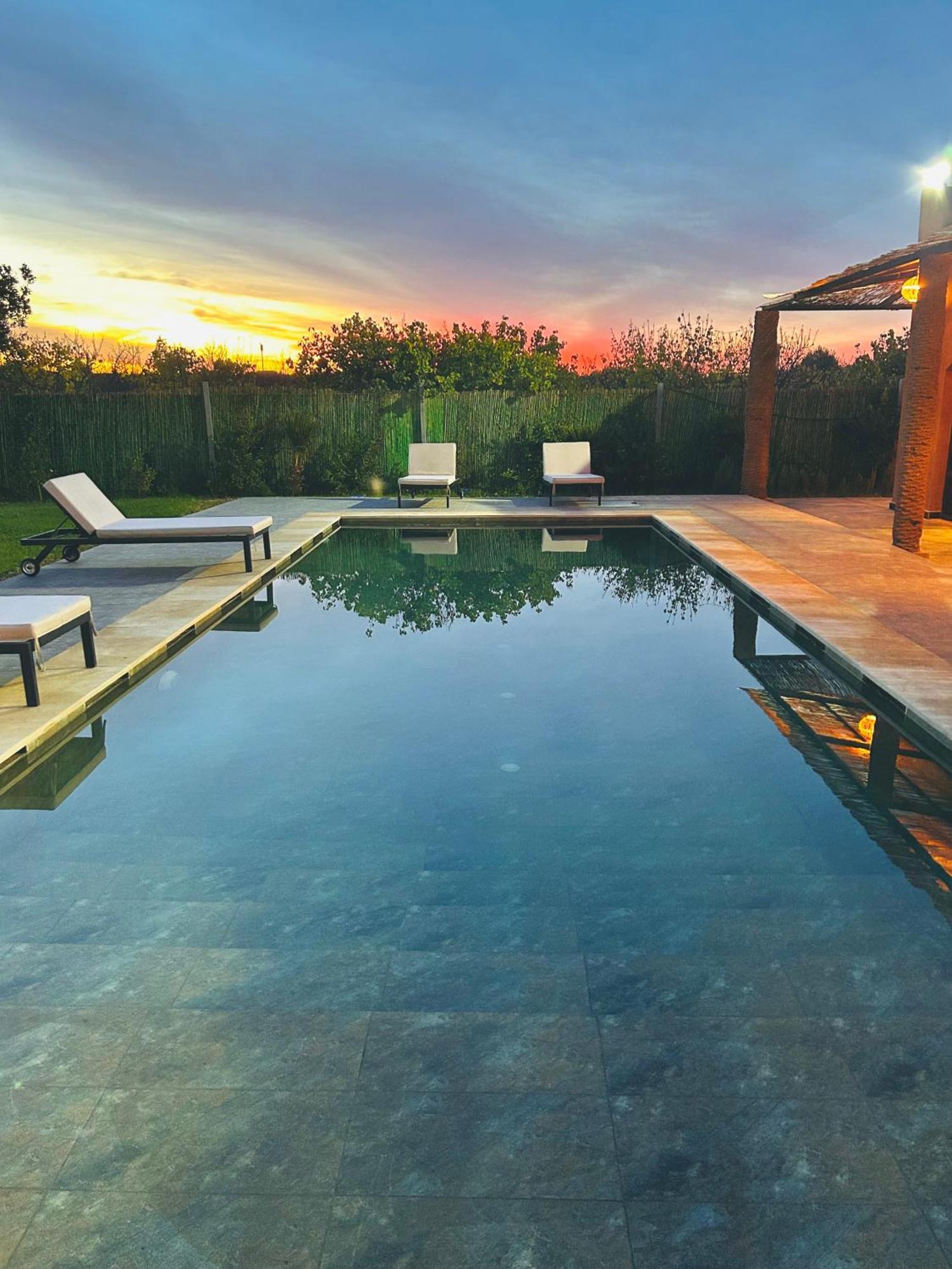 Villa Piscine Privee Sans Vis A Vis , Vue Superbe , Proche Centre - Fibre Optique Wifi *