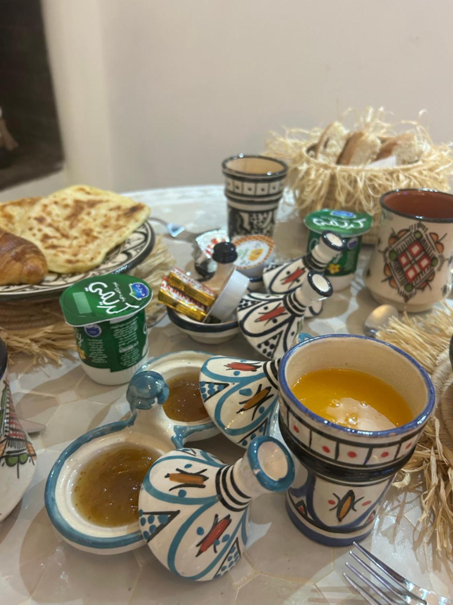 Amazing Amazigh Avec Jacuzzi Petit Dejeuner Compris Avec Aussi Familiales Pres De La Place Jemaa El Fna * Marrakesh