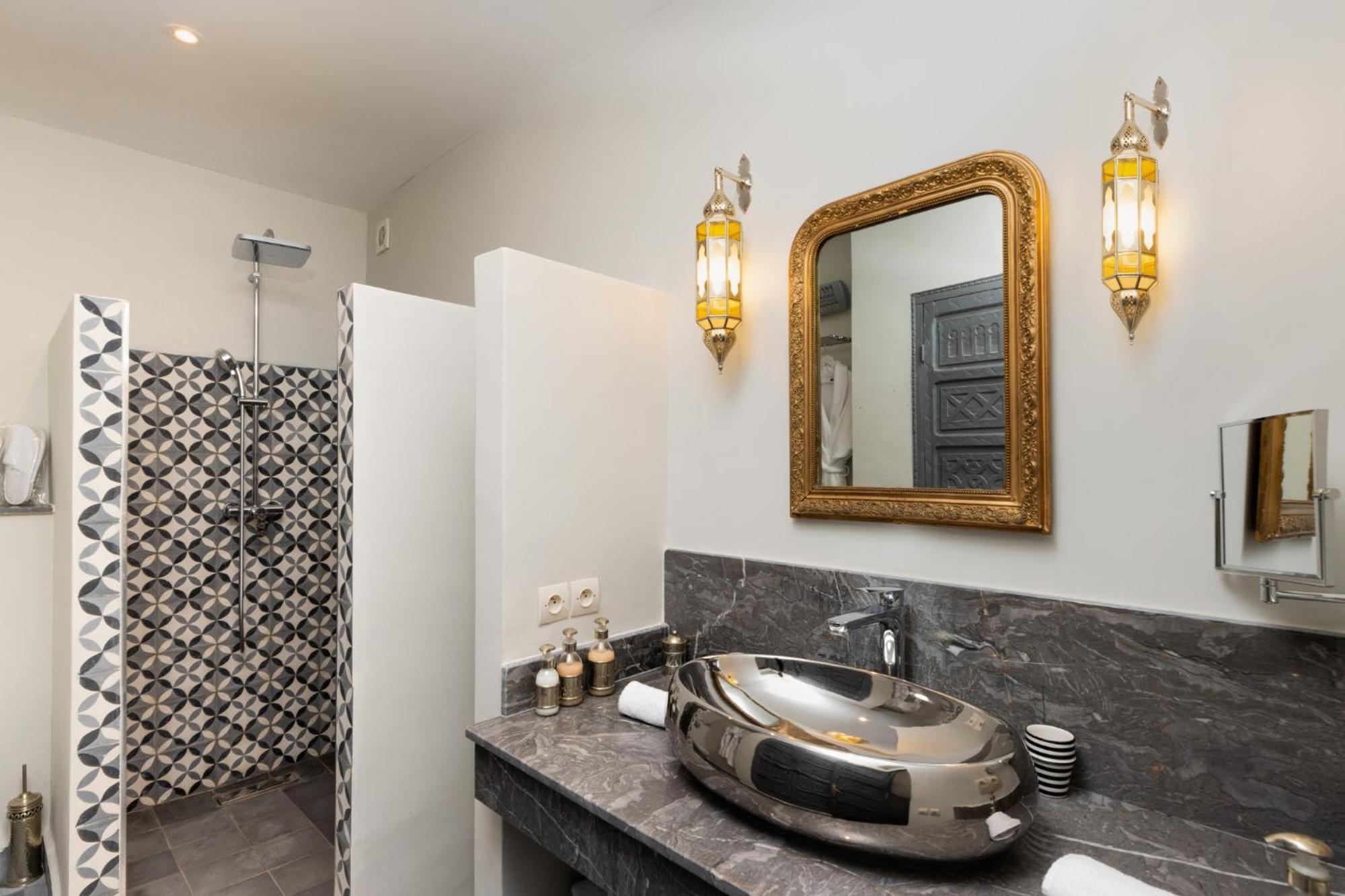Sybil Boutique Hotel