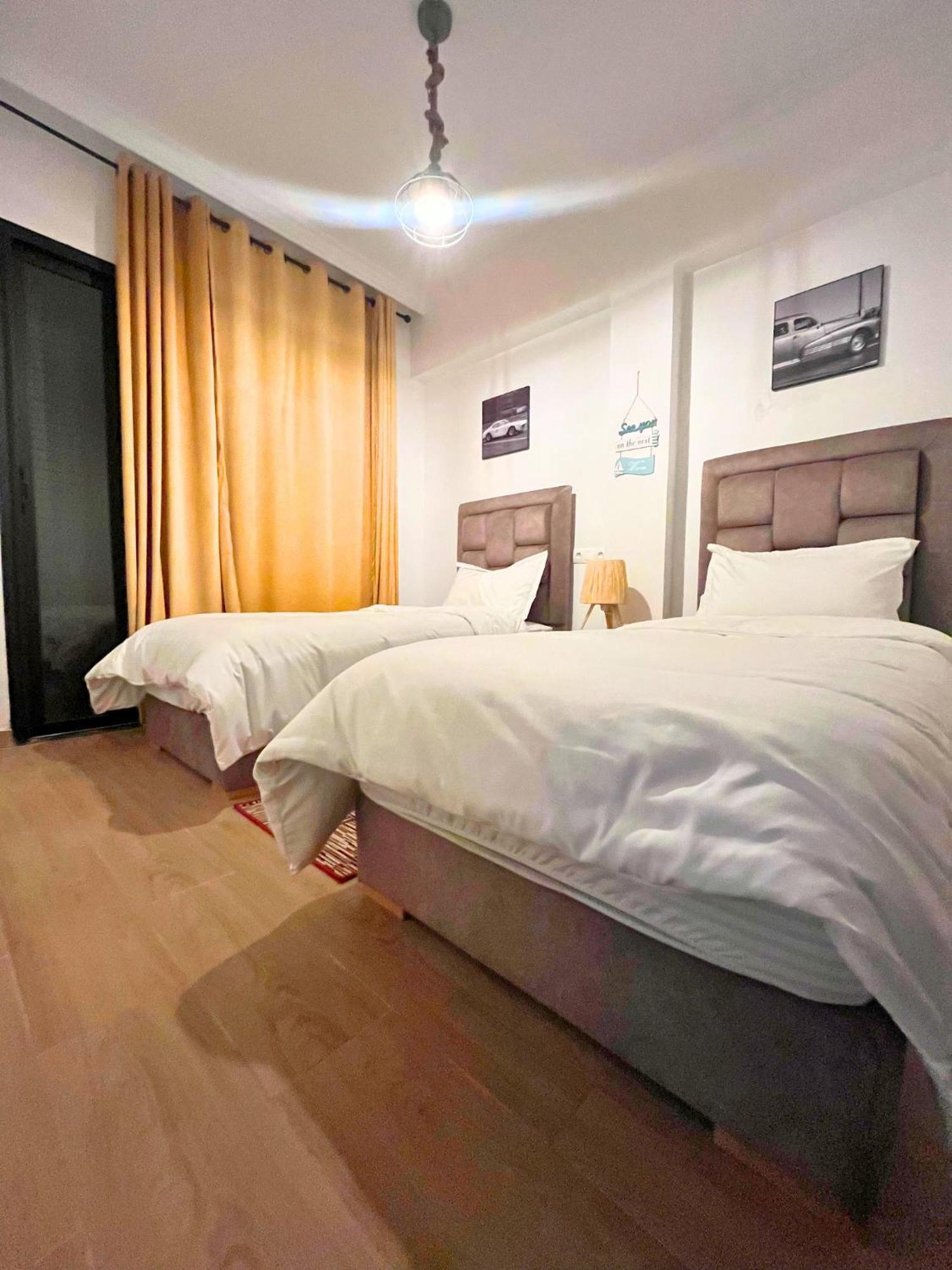 Le Modern Et Avec Piscine Et Parking Prive Appartement *