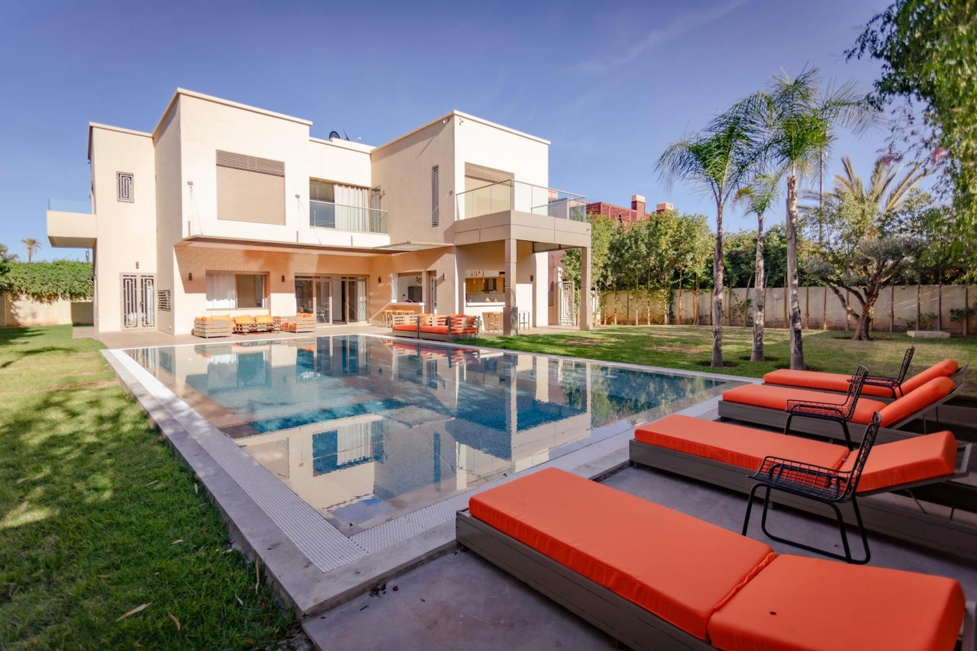 5 Moderne Villa *