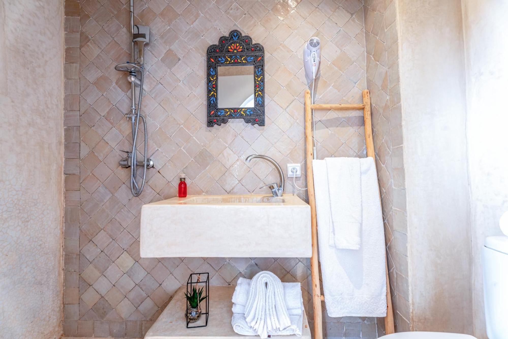 Melina Au Coeur De La Medina Petit Dejeuner Riad