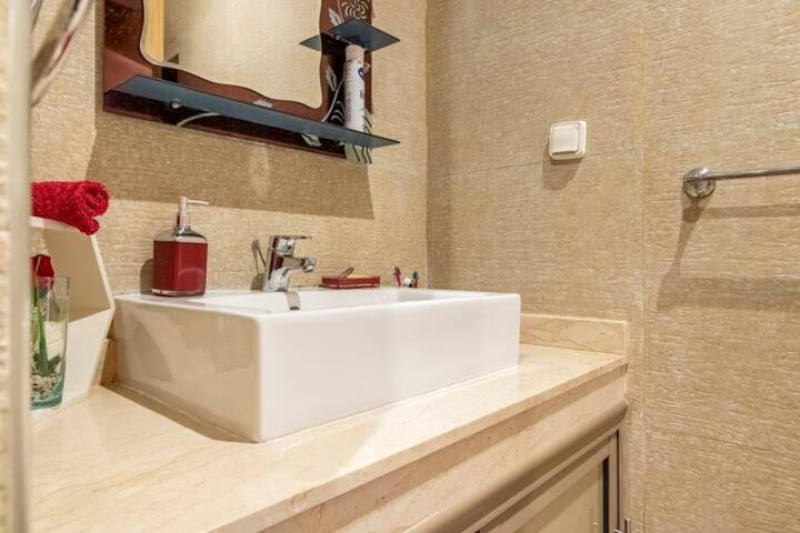 Appartement Wonderful With Garden And Large Pool *