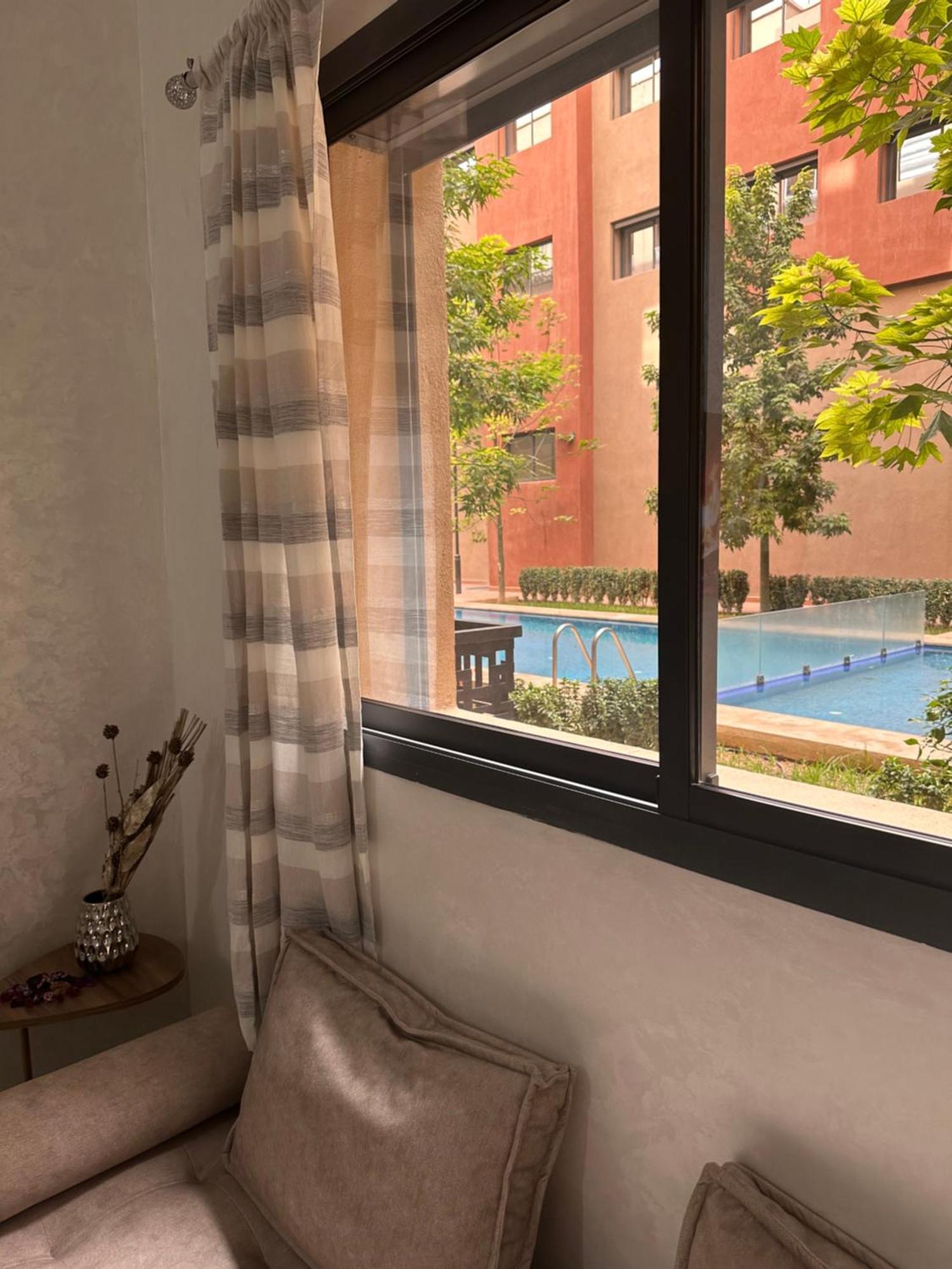 La Citrine De Standing Apartment