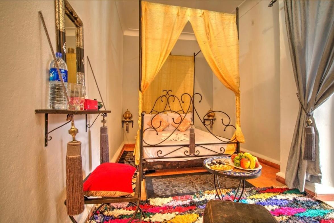 Riad Bougmaze Séjour chez l'habitant