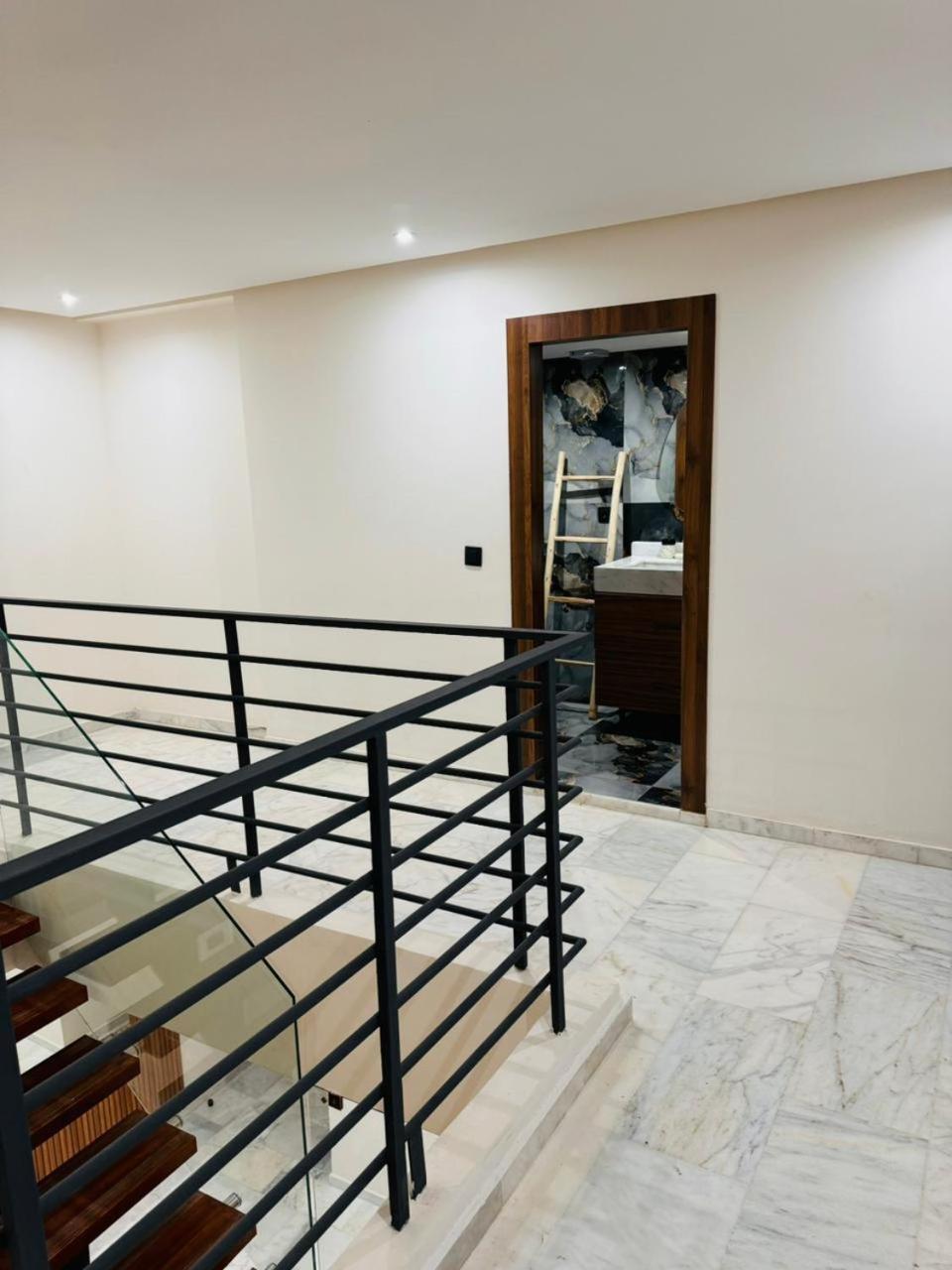 Superbe Duplex 3 Gueliz Avec Piscine ! * Marrakesh