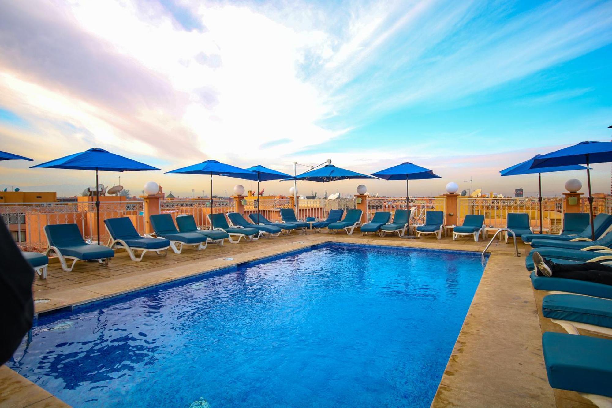 Racine Hotel 3*