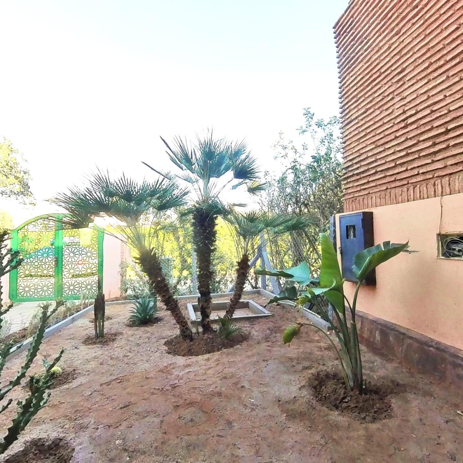 Belle Vue - With A Private & Heated Pool Villa *