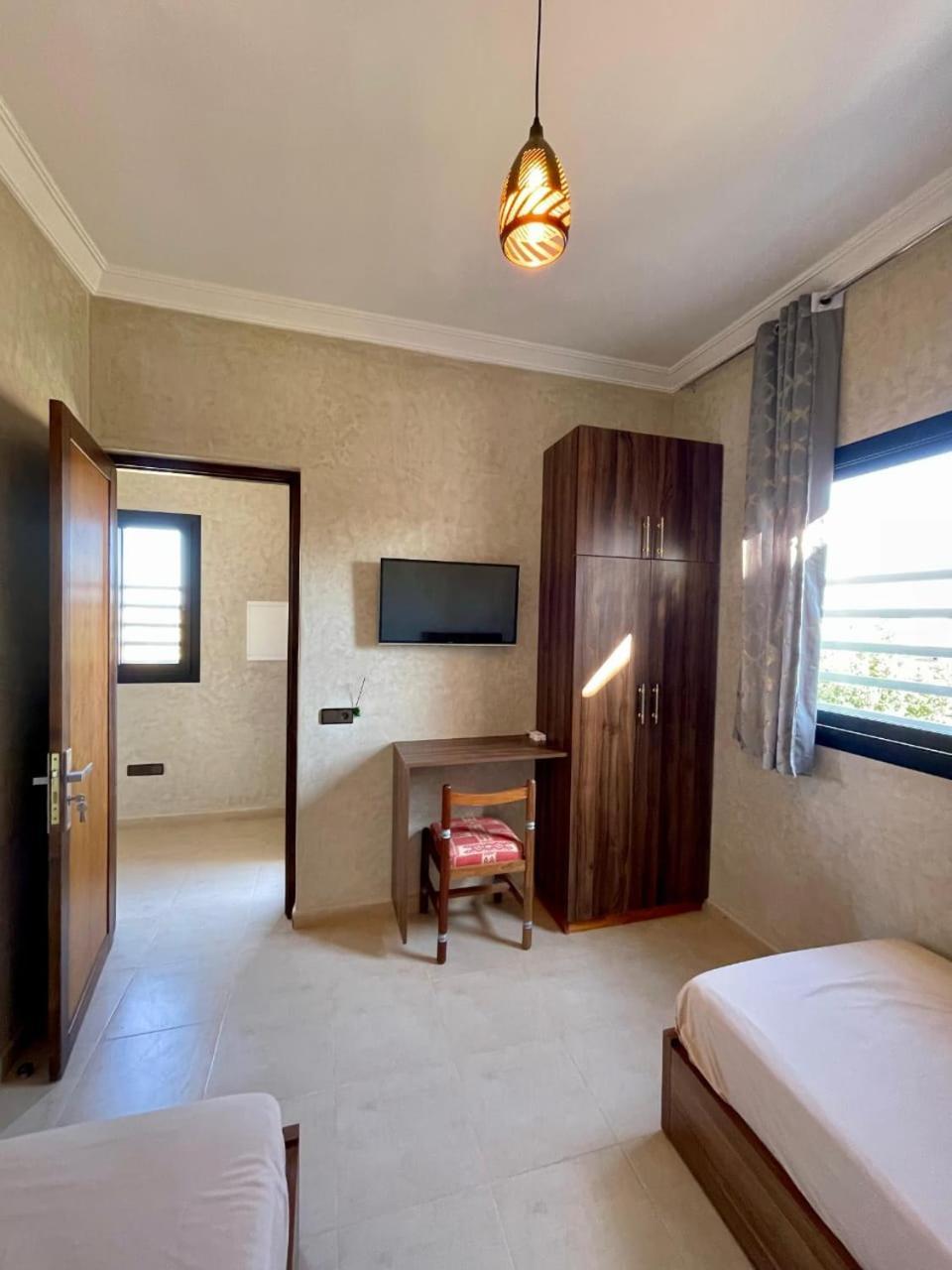 Mazigh & Piscine Villa