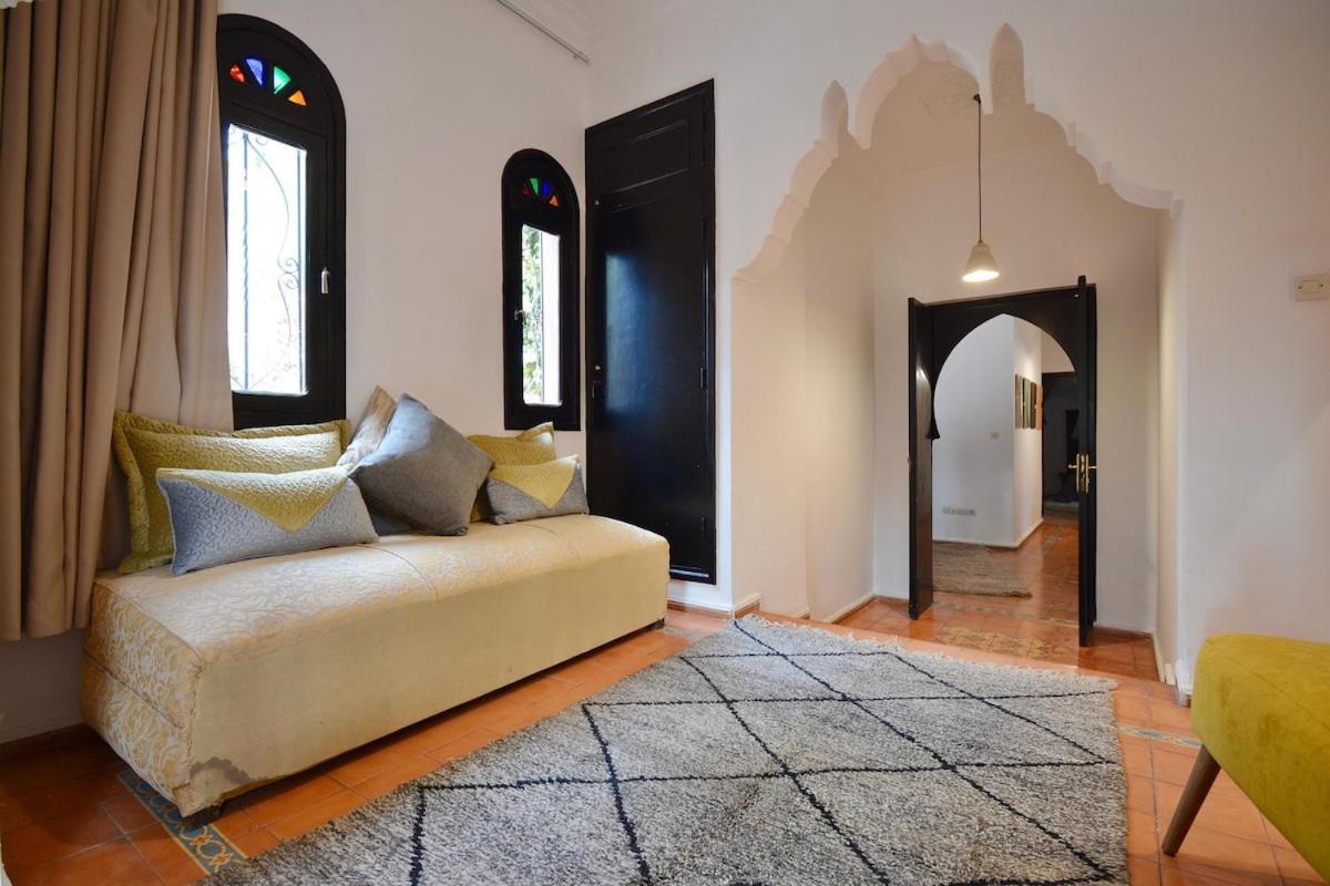 Villa Taknaray- Breakfast Included- Fiber Optic- Pool