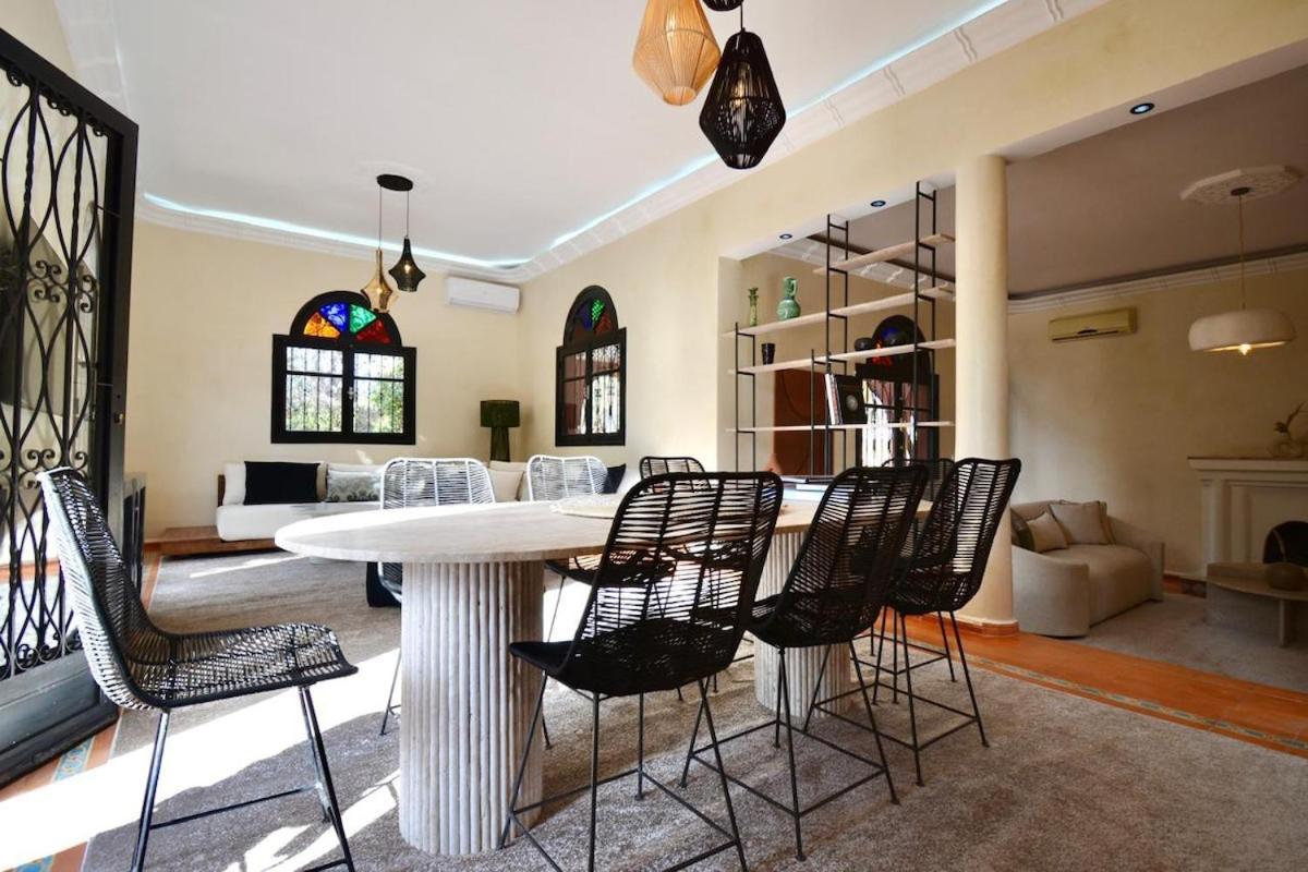 Taknaray- Breakfast Included- Fiber Optic- Pool *