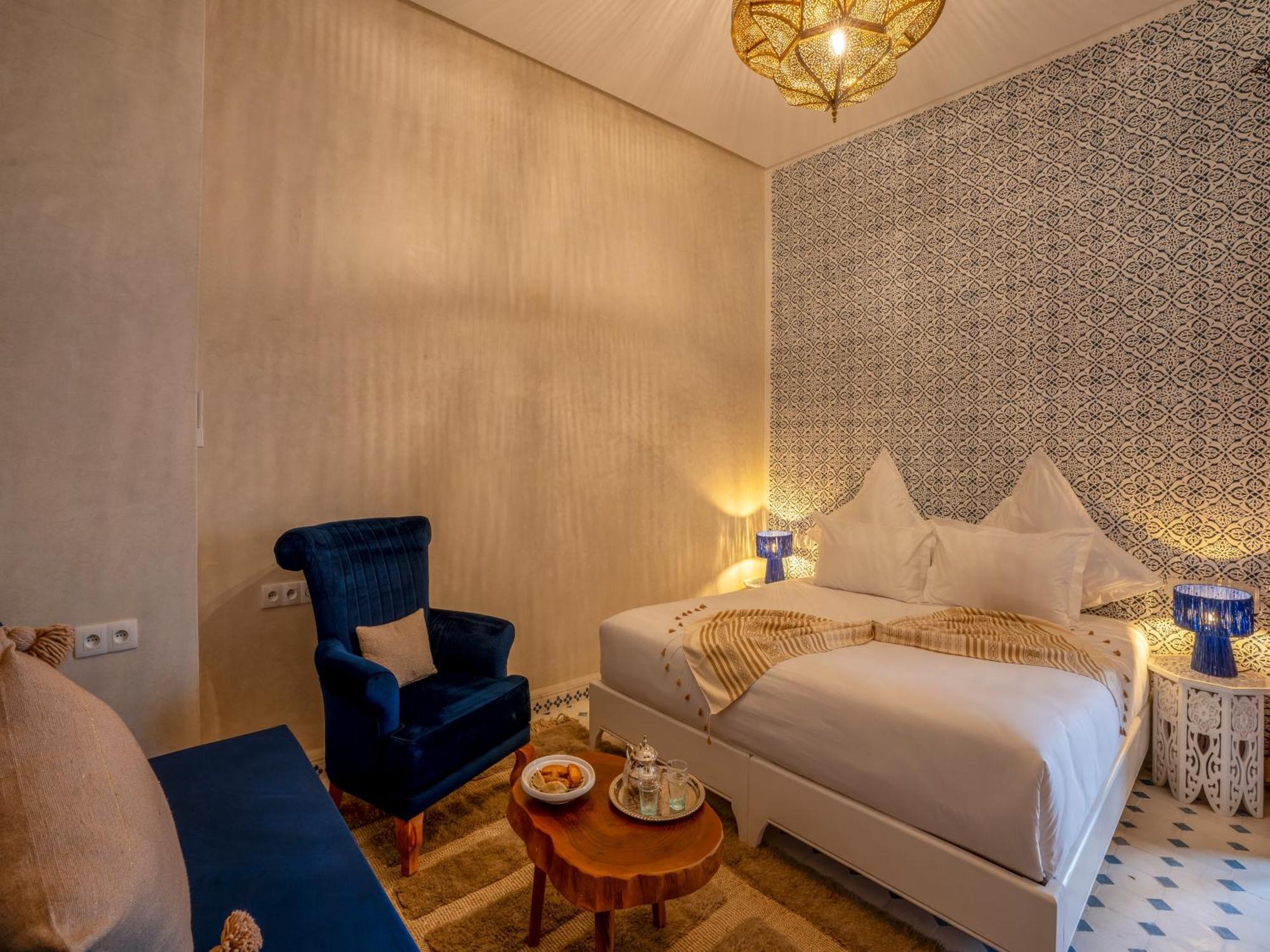 Dar Al-famila Hamam & Guest house *